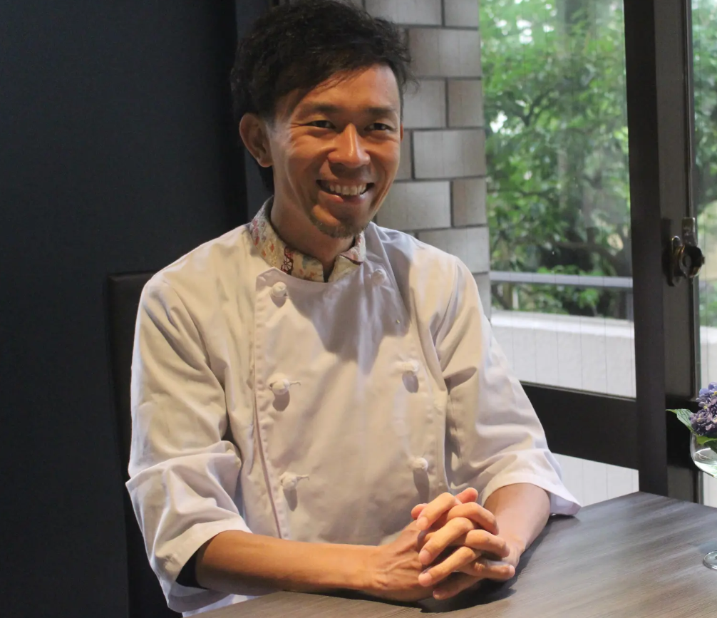 森田隼人(元ボクサー/焼肉)経歴!クロッサムモリタはどんな店?【ひねくれ3】